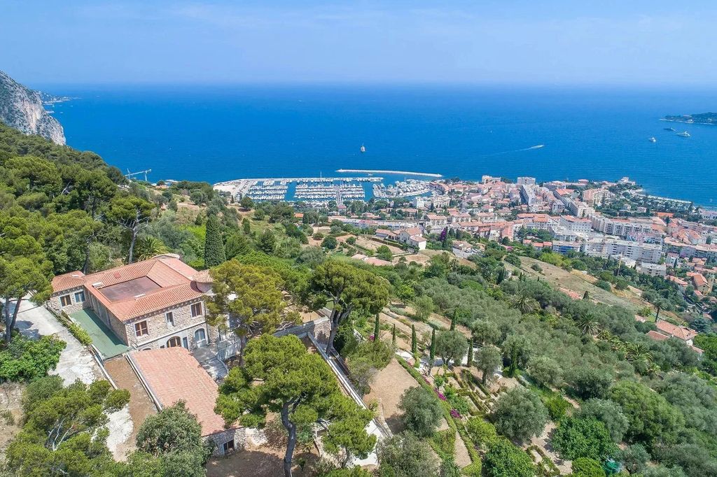 Property photo 3 of 5