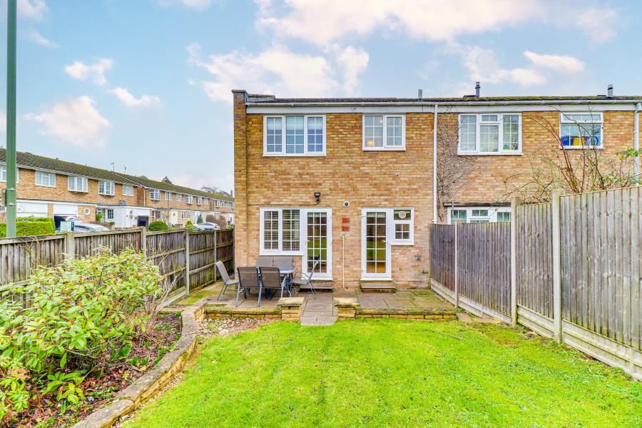 Property photo 2 of 25