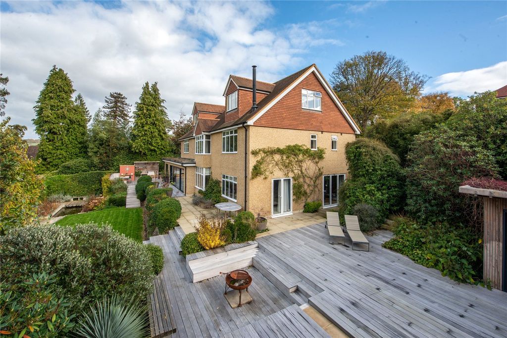 Property photo 3 of 33 Picture No. 33