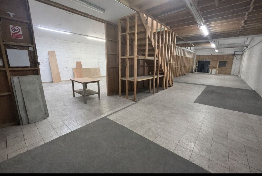 Property photo 2 of 9 Df004F13-16Fb-423c-9c0B-0442685c10Da.Jpg