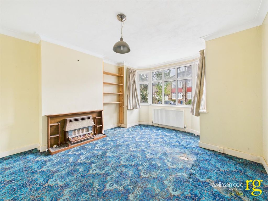 Property photo 3 of 10 Cam02900G0-Pr0230-Still001.Jpg