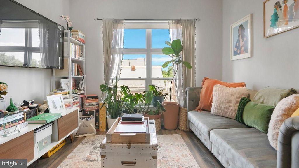 Property photo 3 of 16 <Alttext/>