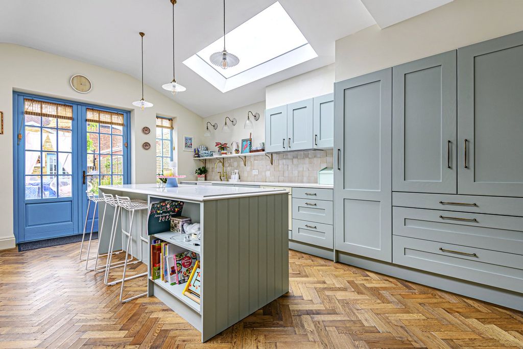 Property photo 2 of 15 Kitchen/Diner