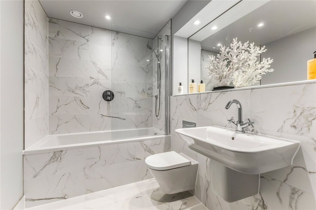 Additional image 10 of 3 bed flat for saleO203 The Finishers Apartments, Bath Press, Lower Bristol Road, Bath BA2
