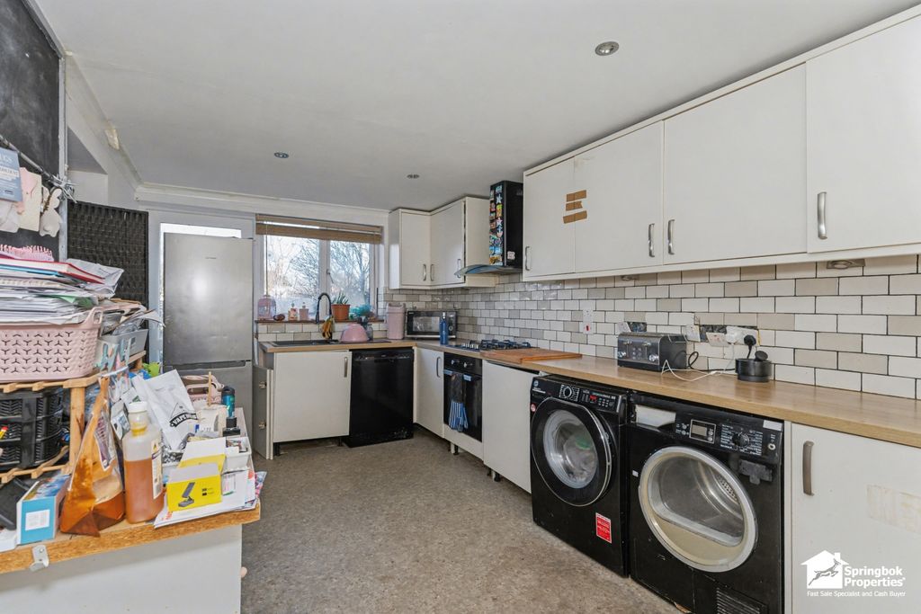 Property photo 3 of 14 Image 3