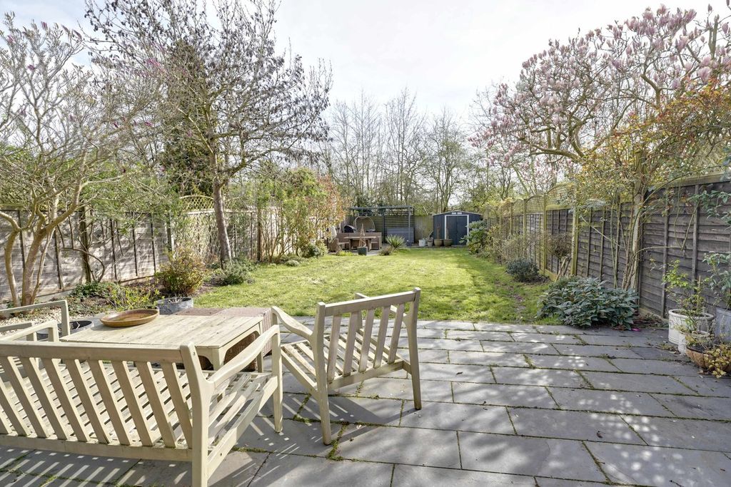 Property photo 3 of 12