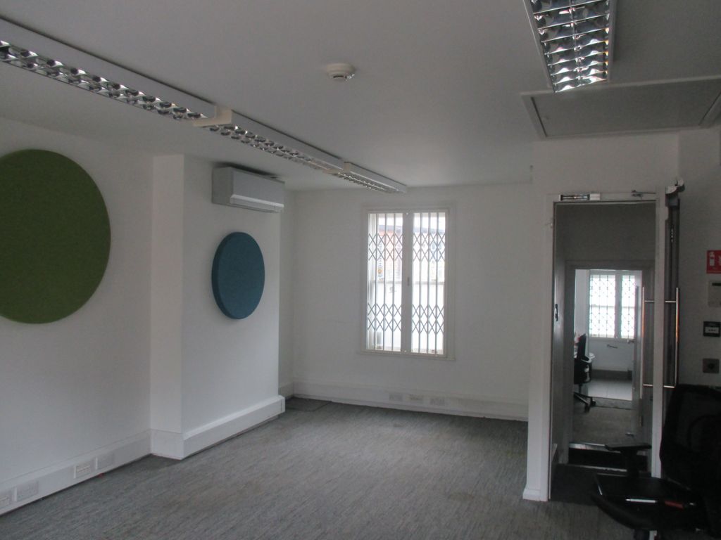 Property photo 3 of 4