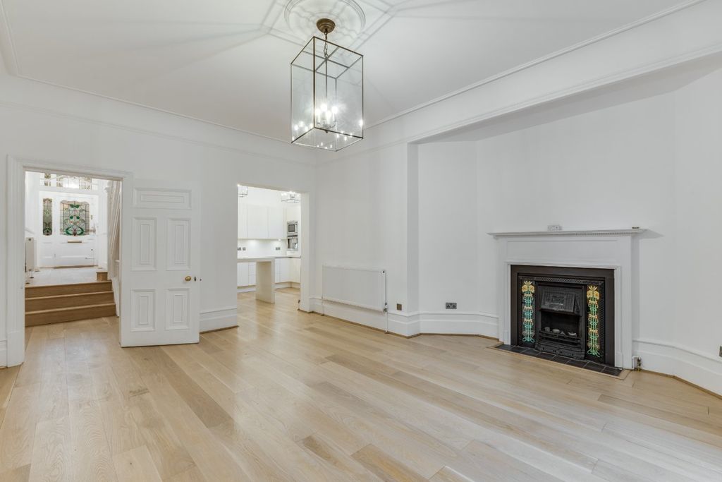 Property photo 3 of 13 Picture No. 71