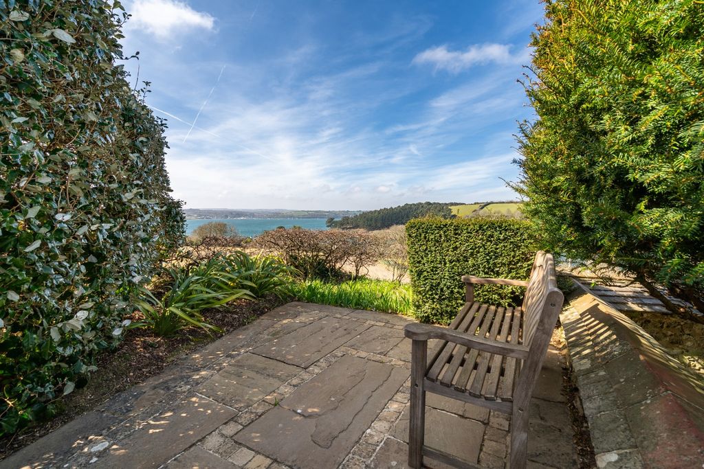 Property photo 3 of 44 4588238