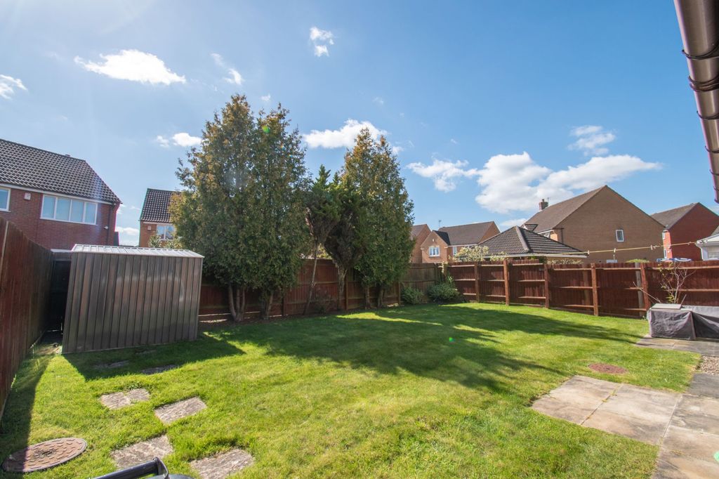 Property photo 3 of 20