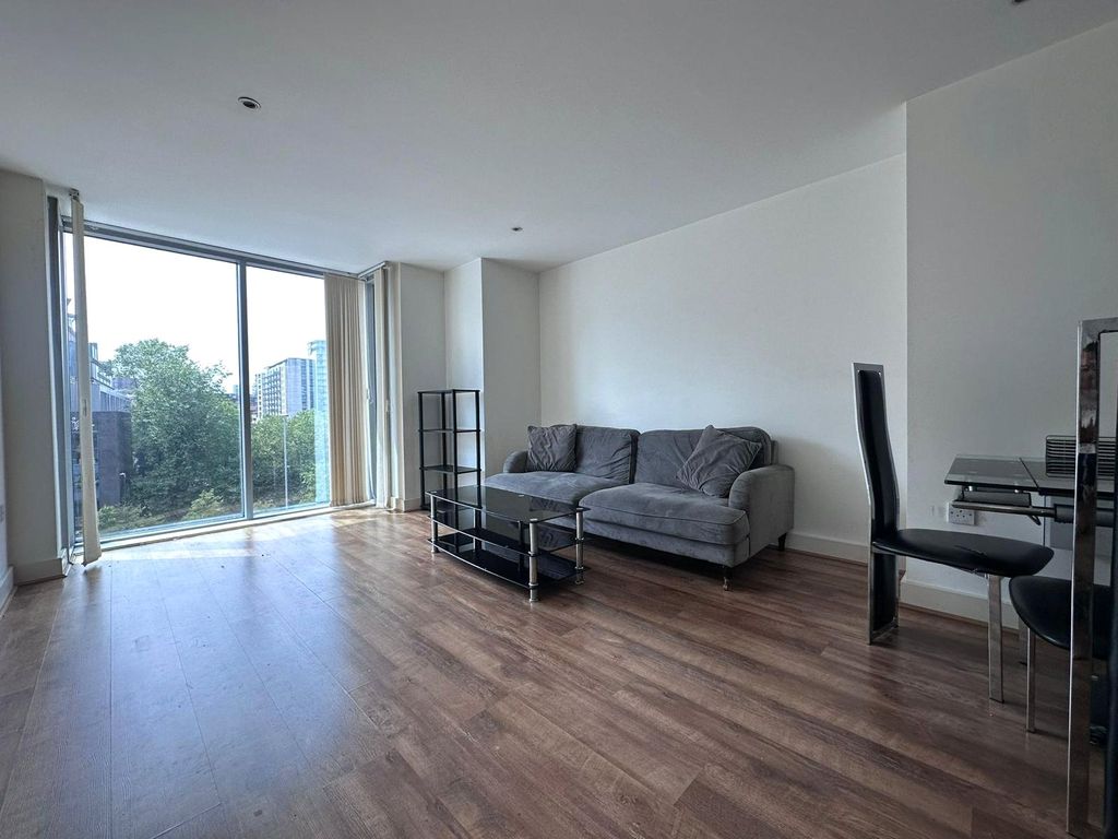 Property photo 1 of 6 Picture No. 04