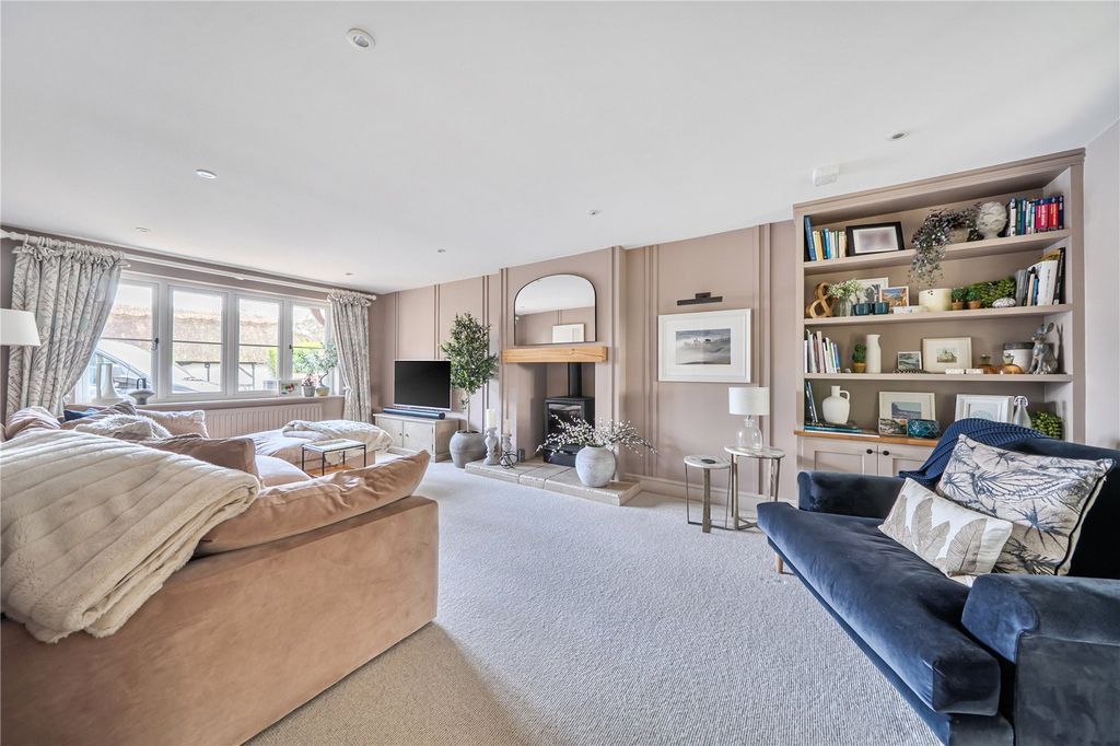 Property photo 3 of 21 Picture No. 37