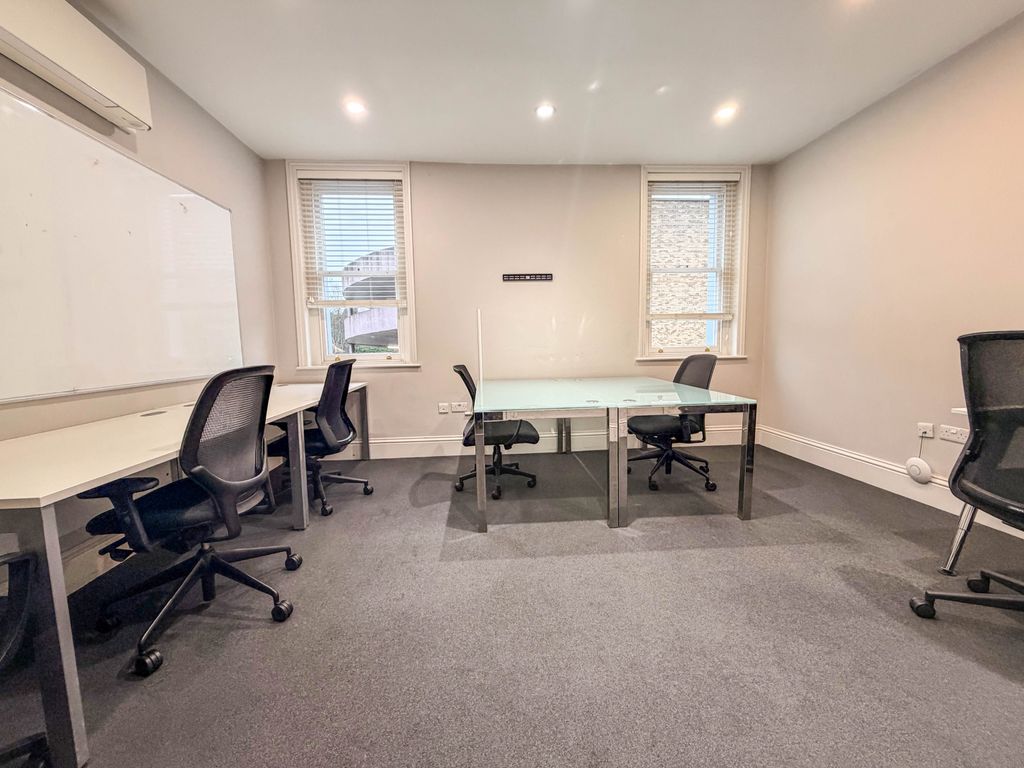 Property photo 3 of 12 J