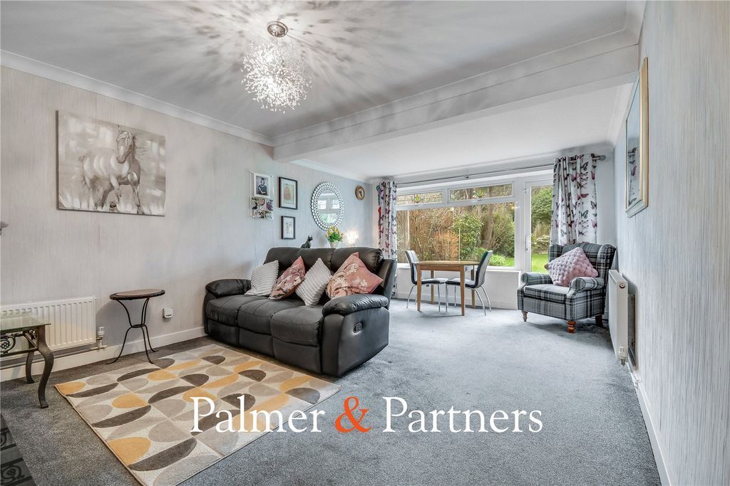 Property photo 3 of 19 Picture No. 16