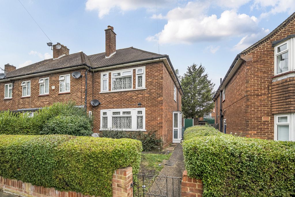Property photo 1 of 20 1345675-19-68B6Ec...