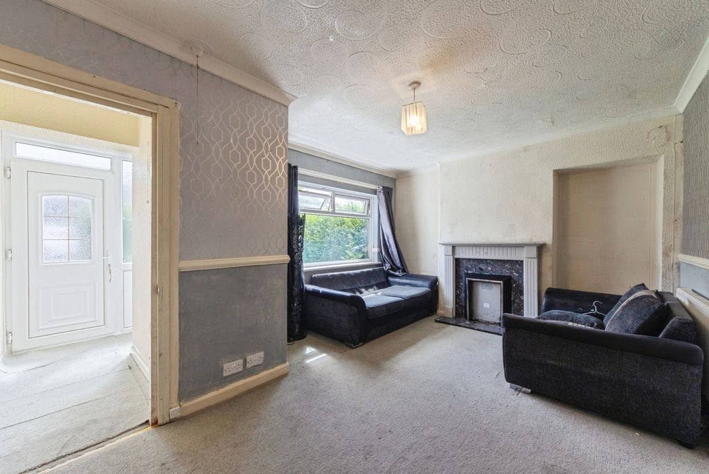 Property photo 2 of 11 Pbox-Img.Jpg