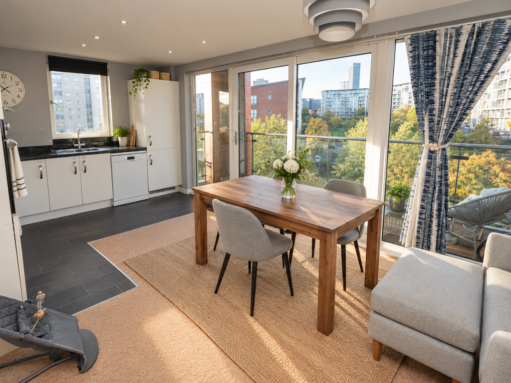 Property photo 3 of 13 Open Plan Accommodation