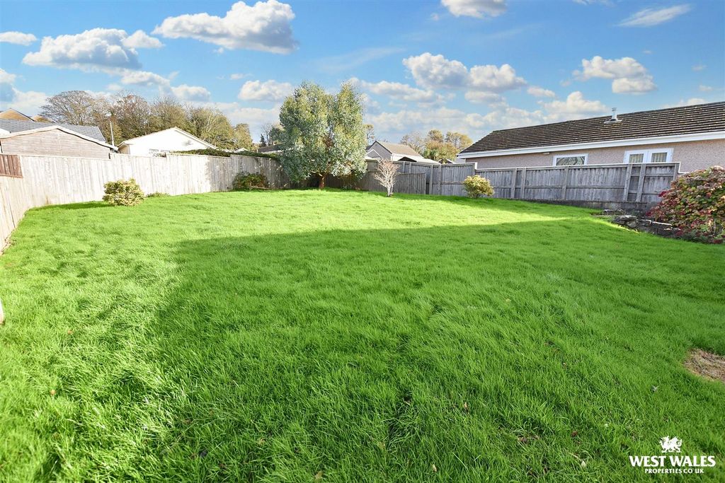 Additional image 13 of 3 bed detached bungalow for saleWhitehall Avenue, Pembroke SA71
