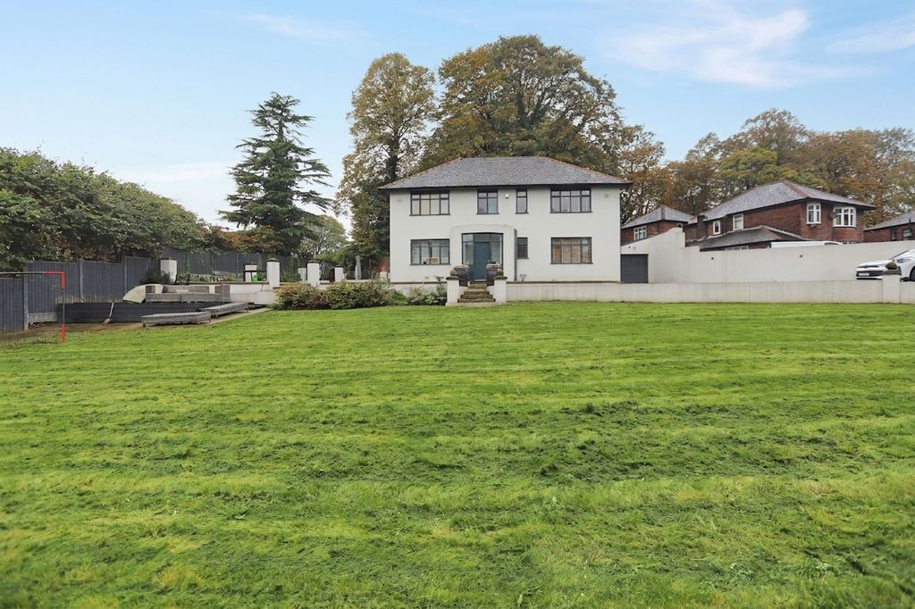 Property photo 1 of 29