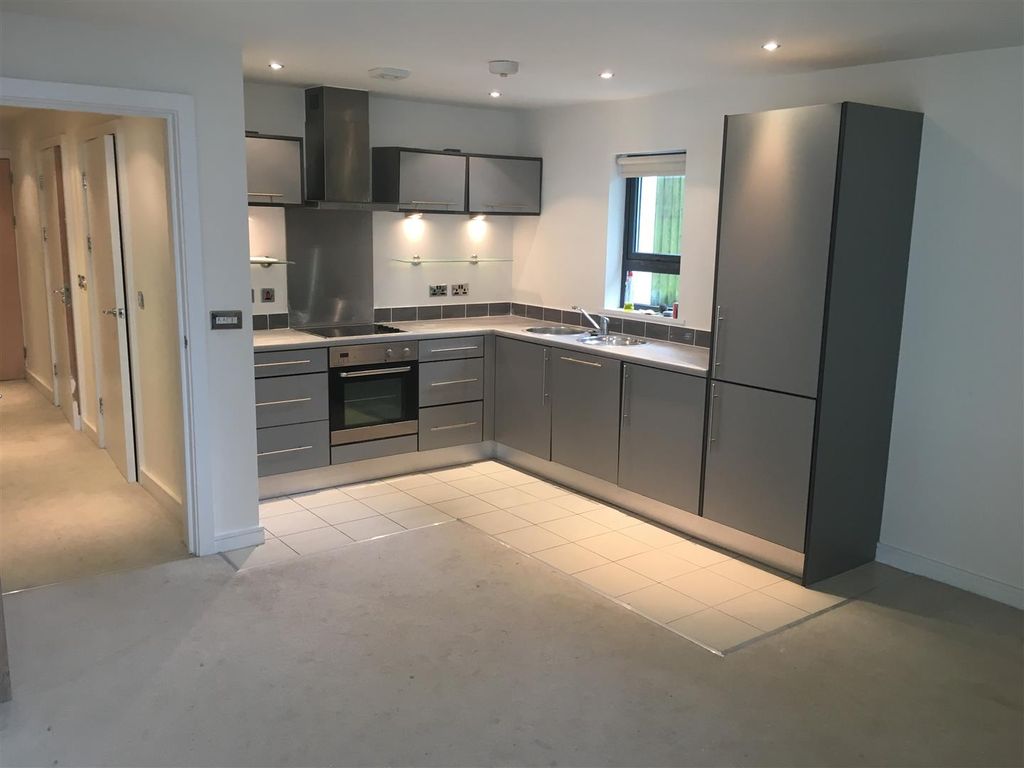 Property photo 2 of 6