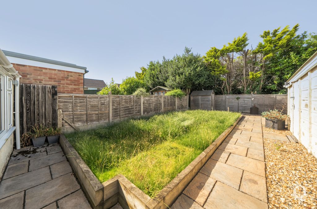 Property photo 3 of 21 460F2ce0-8E6E-4ba...