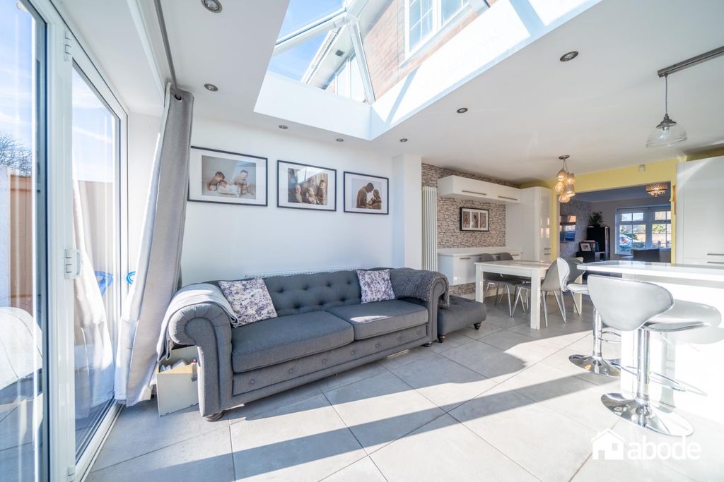 Property photo 1 of 20 Dsc03384-Hdr.Jpg