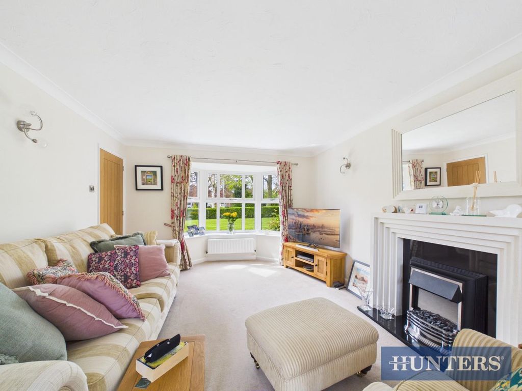 Property photo 3 of 22 Cam01450G0-Pr0303-Still003.Jpg