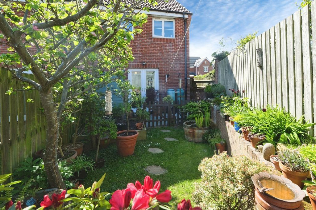Property photo 2 of 11 Photo 13