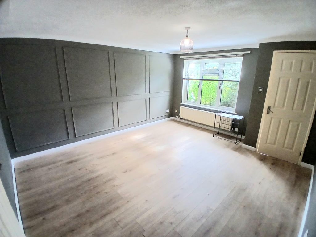Property photo 3 of 15 Image