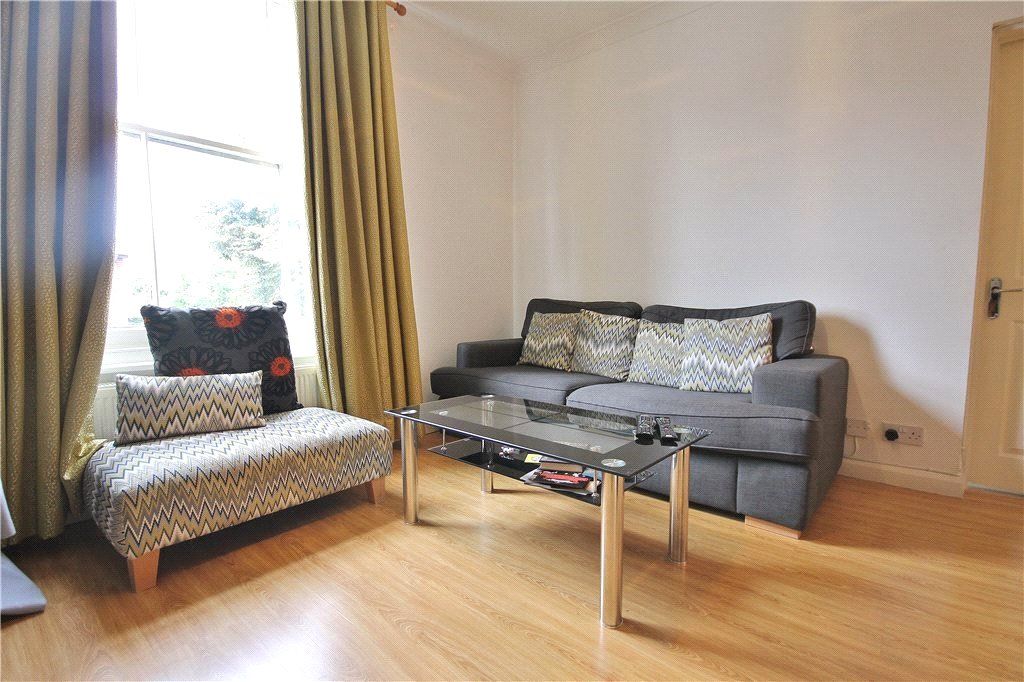 Property photo 3 of 8 Reception Room