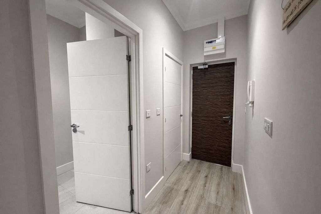 Property photo 2 of 9 1.Png