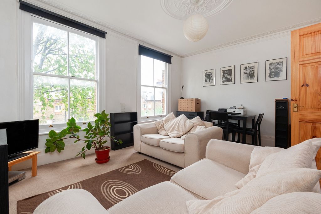 Property photo 2 of 12