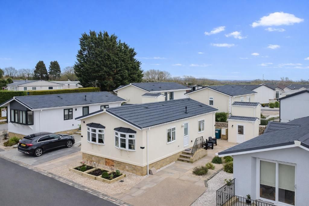 Property photo 1 of 27 Photo 1