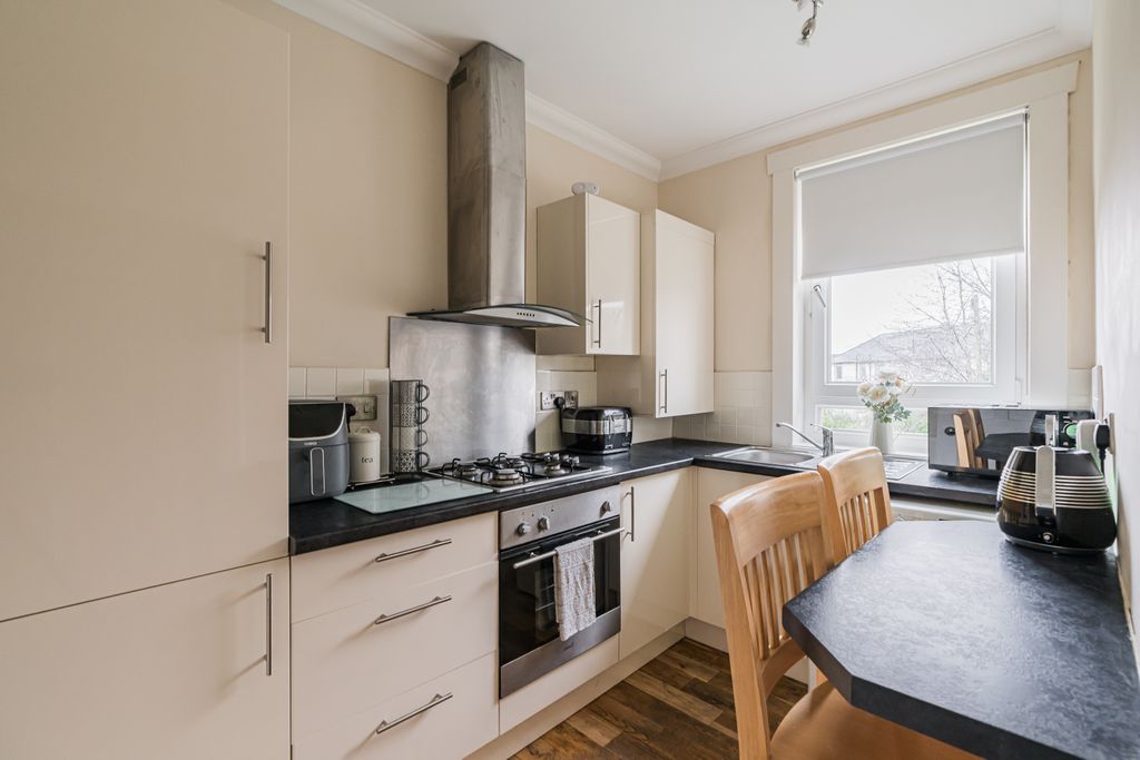 Property photo 3 of 20 Property Image 3