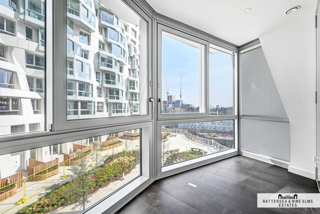 Property photo 3 of 22