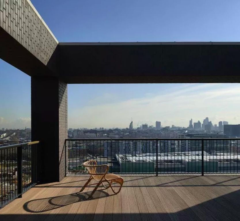 Property photo 2 of 18 Plimsoll_4.Png