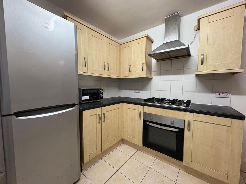 Property photo 1 of 15 Photo-2025-11-27-09-38-15