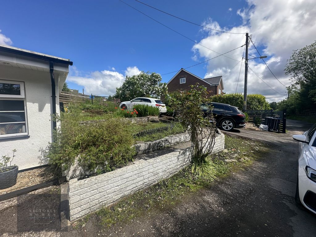 Property photo 3 of 42 Photo 3