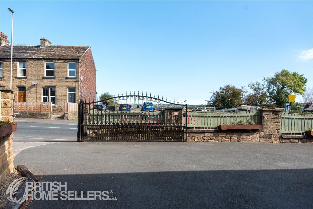 Property photo 3 of 39 3