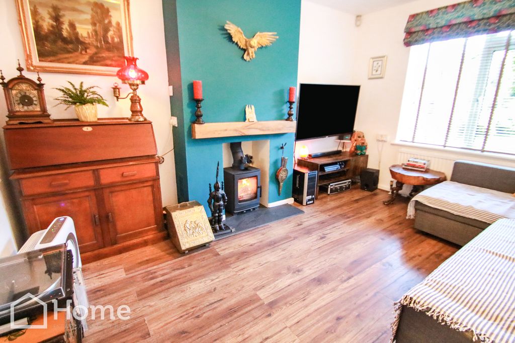 Property photo 2 of 23