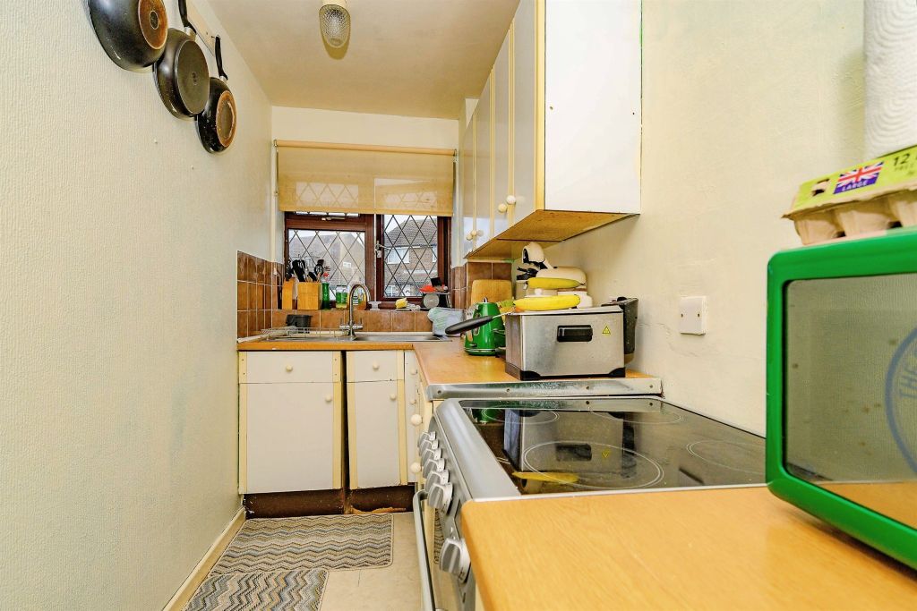 Property photo 3 of 14