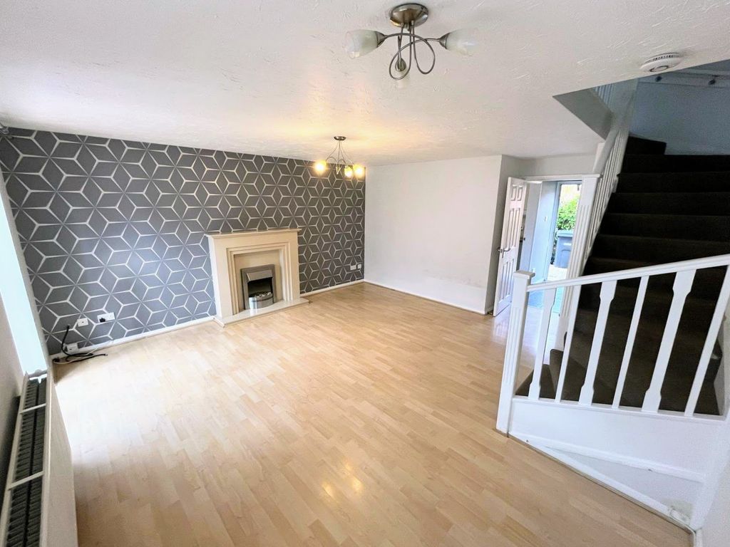 Property photo 2 of 11 Picture No. 31