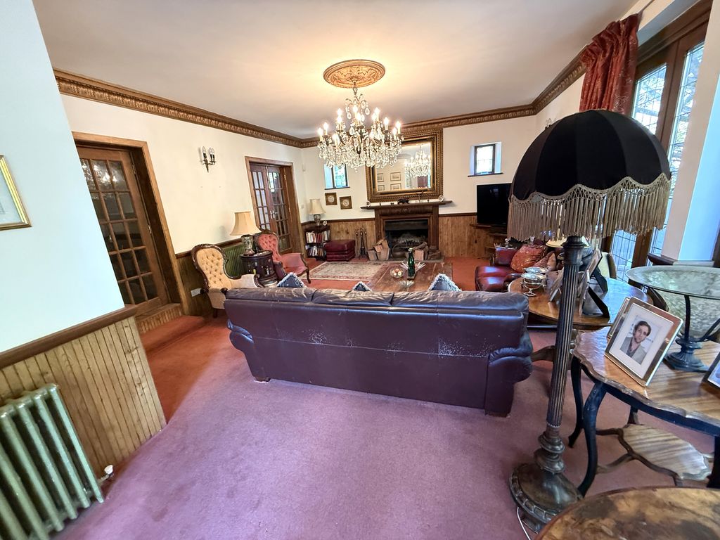 Additional image 5 of 6 bed detached house for saleBenellen Road, Bournemouth BH4