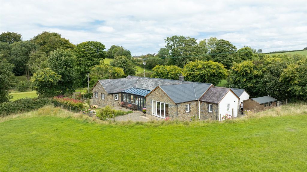 Property photo 1 of 67 1.Jpg
