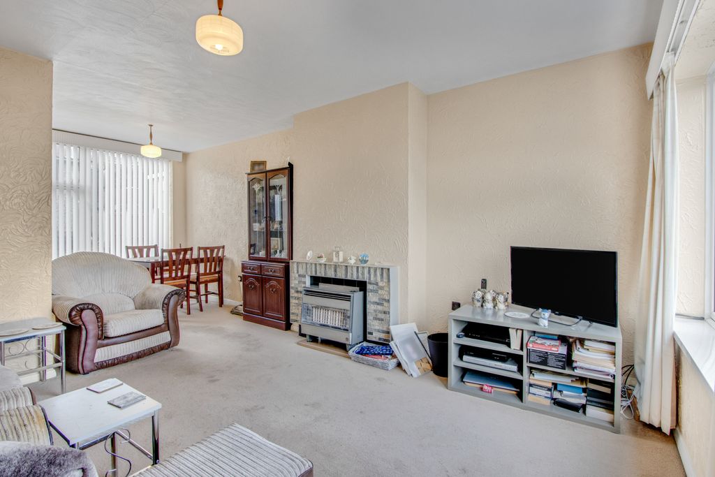 Property photo 2 of 18 Img_7844