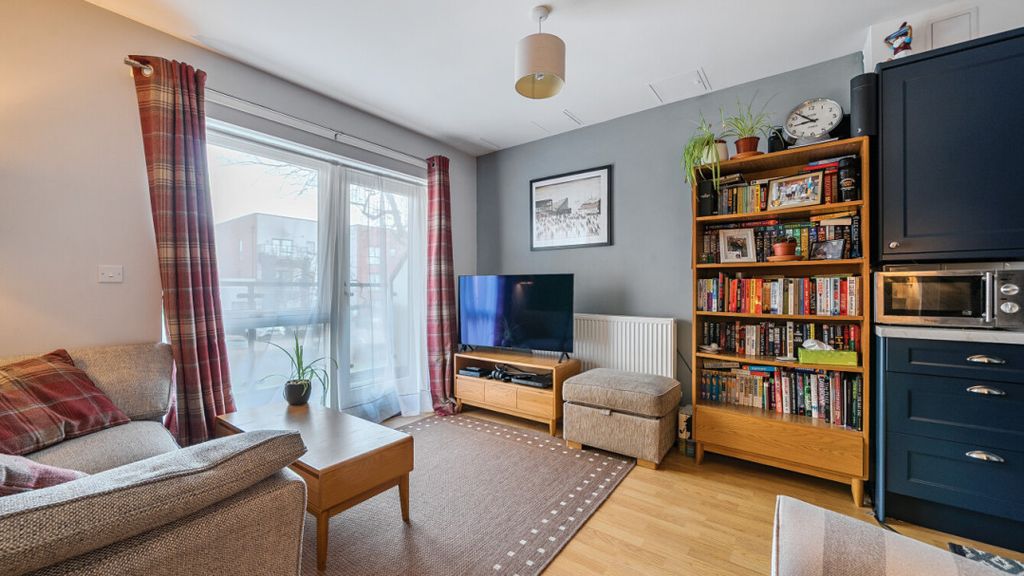 Property photo 1 of 18