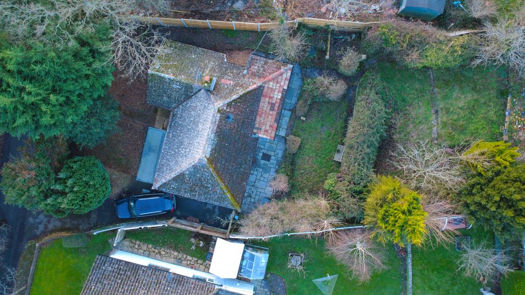 Property photo 1 of 29