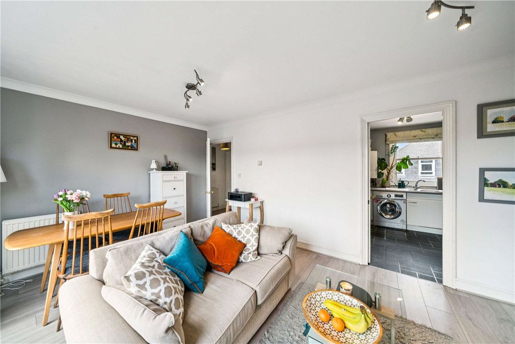 Property photo 1 of 16 Picture No. 09