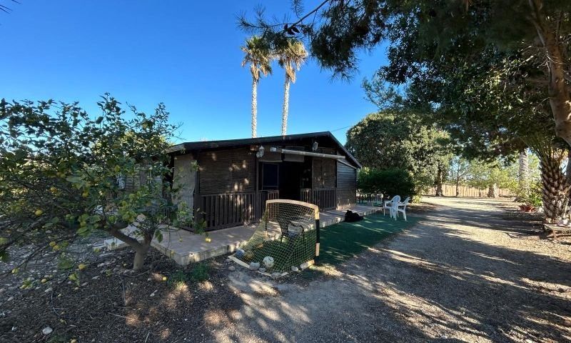 Property photo 2 of 40