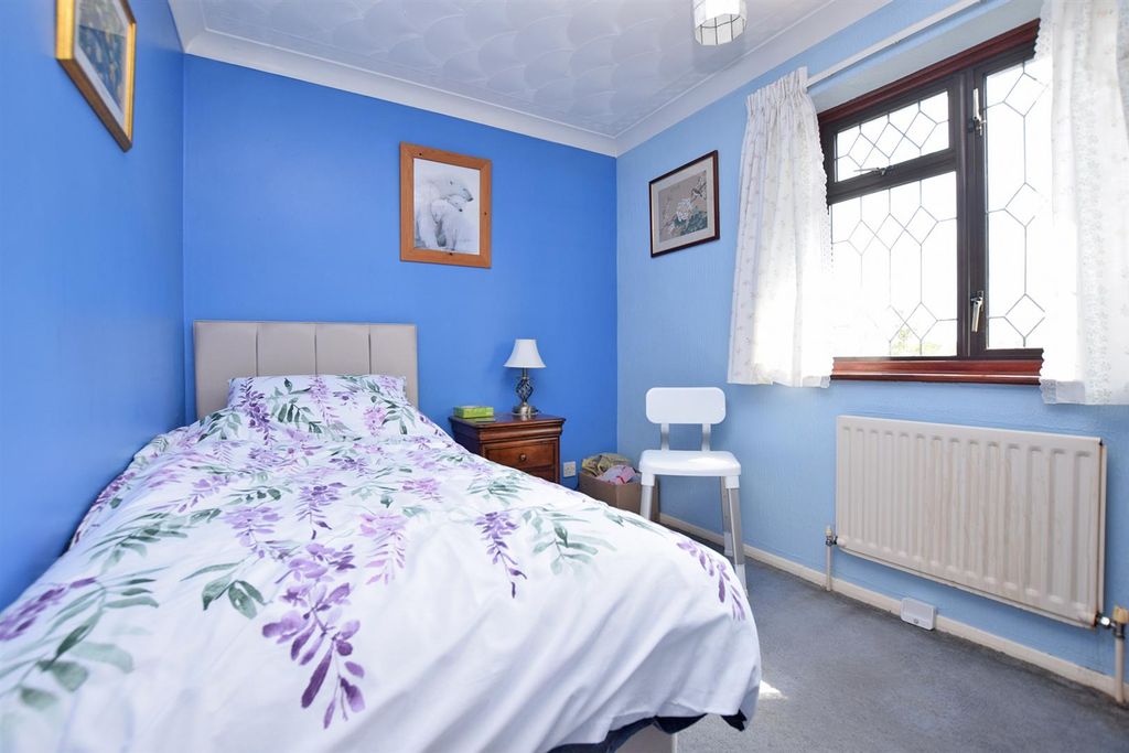 Property photo 3 of 11 Bedroom 3